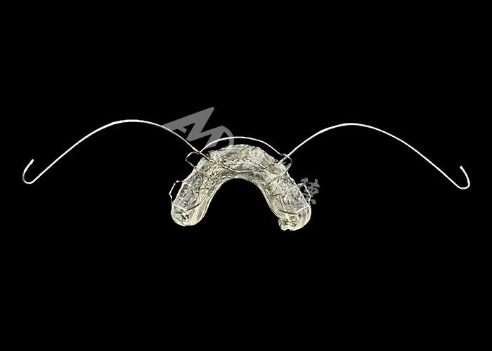 Ästhetische Kieferorthopädie Modifizierter Aktivierer Dauerhaltiges Material für eine effektive Kieferausrichtung